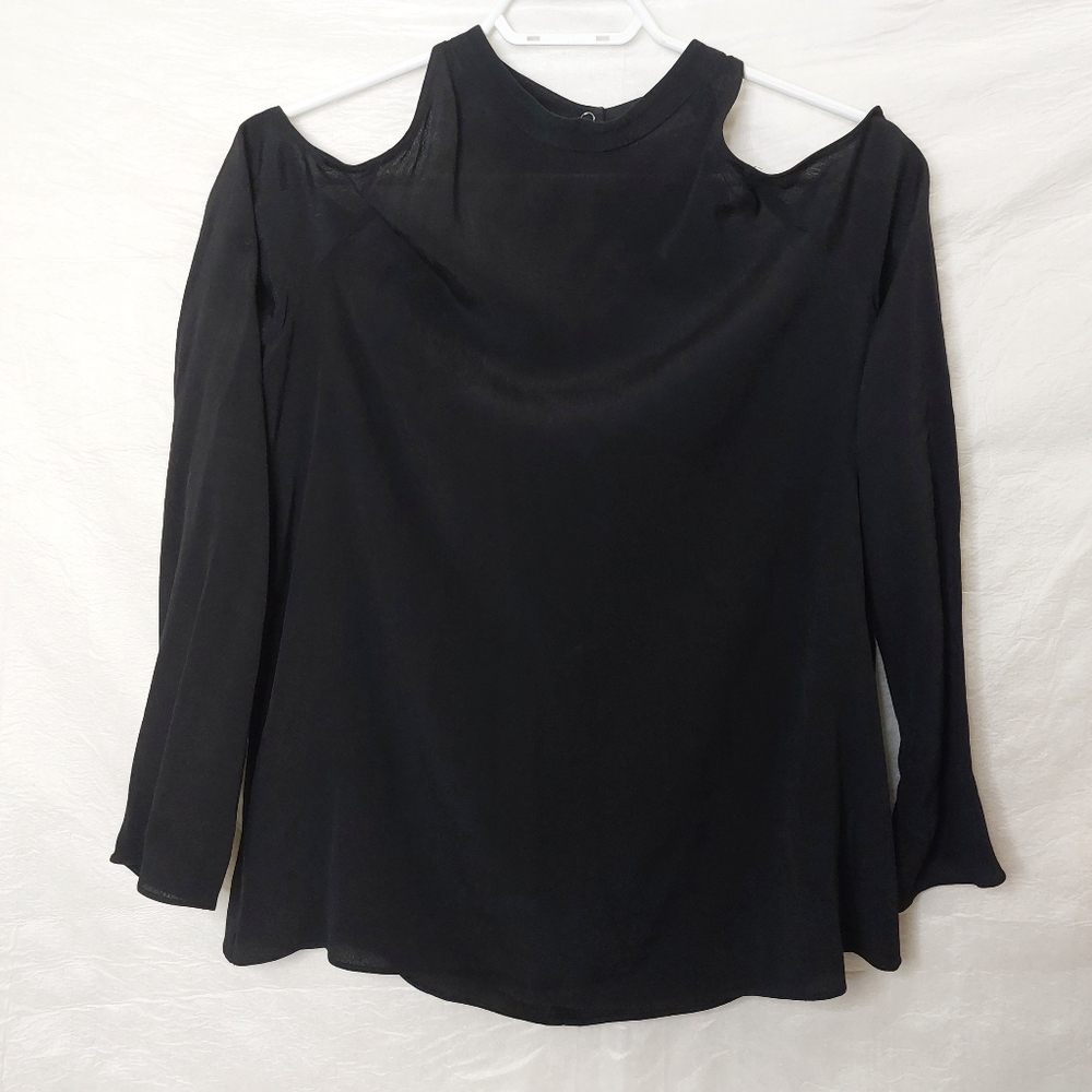Wilfred Free Cold Shoulder Top